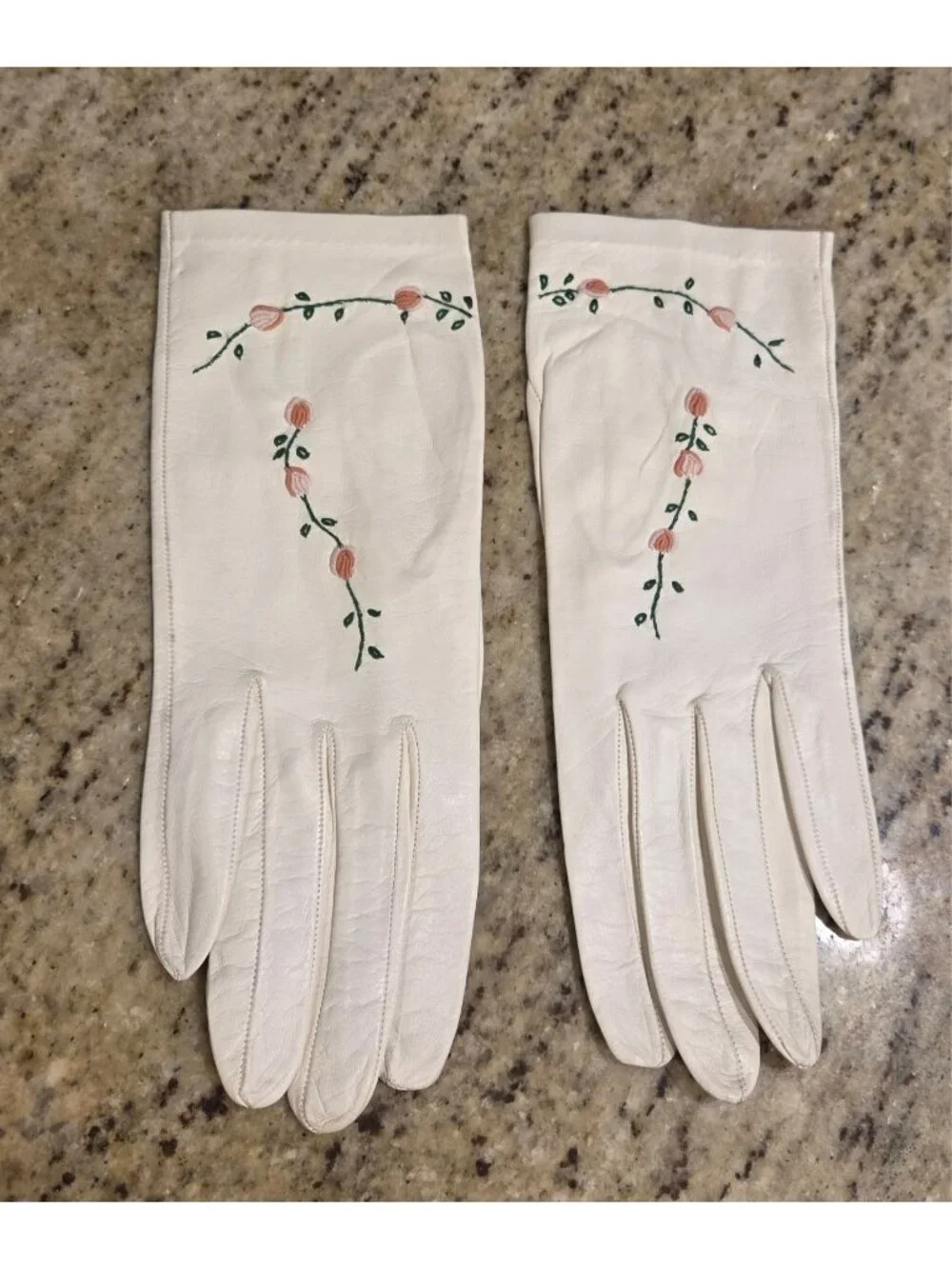 Vintage Womens Size S Off-White Soft Leather Formal Peach Flower Embroidered...
